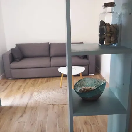 Menta House Lefkada City