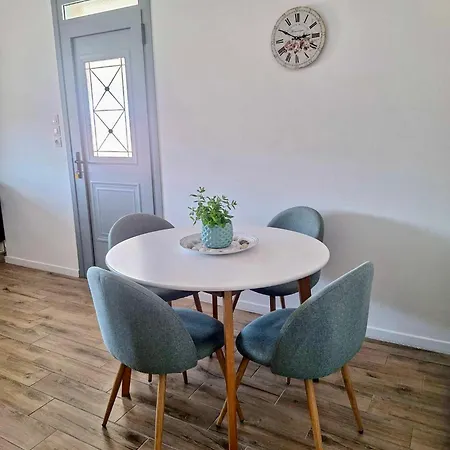 Menta House Apartamento *